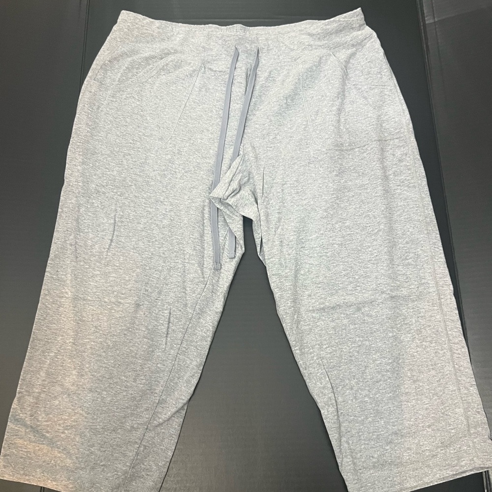 Athletic Works Gray Capris